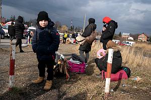 Flüchtlinge an der polnisch-ukrainischen Grenze
